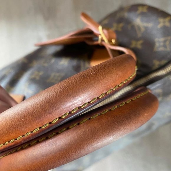 (SOLD) Louis Vuitton Speedy 30 Monogram Vintage - Picture 4 of 16